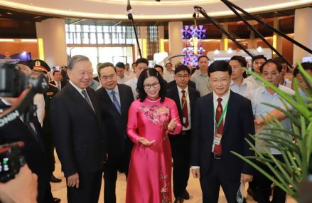 Tổng Bí thư Tô Lâm ấn tượng với thành tựu nghiên cứu, đào tạo của Học viện Nông nghiệp Việt Nam