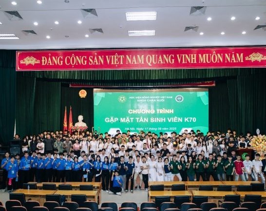 Chào Tân sinh viên K70 Khoa Chăn nuôi: Khởi đầu hành trình tri thức và cơ hội