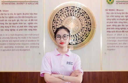 Nguyễn Thị Nga – Nữ sinh viên lan tỏa tinh thần nghiên cứu khoa học và khởi nghiệp