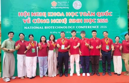 Sinh viên khoa Công nghệ sinh học tham gia Hội nghị Khoa học Toàn quốc về Công nghệ sinh học 2026