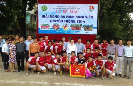 Lễ bế mạc Giải bóng đá nam sinh viên truyền thống năm 2014