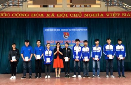 Đoàn Thanh niên Học viện tổ chức ngày hội đoàn viên tại Hữu Lũng, Lạng Sơn