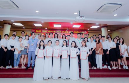 Phát triển Đảng trong sinh viên: Hạt giống đỏ kế cận của Học viện Nông nghiệp Việt Nam