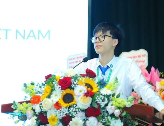 Anh Trần Đức Minh tái cử chức danh Chủ tịch Hội Sinh viên Học viện Nông nghiệp Việt Nam