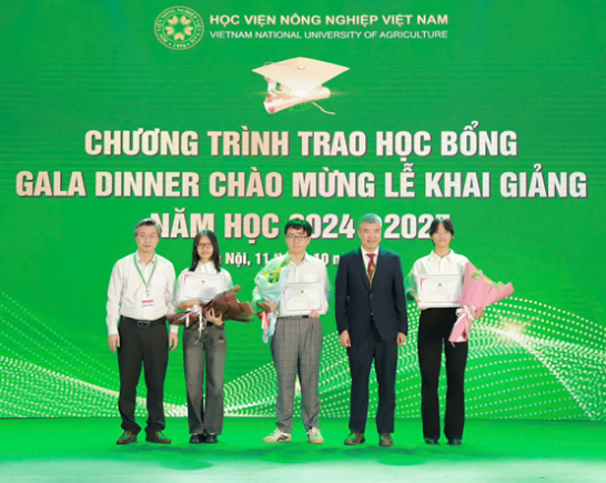 Học viện Nông nghiệp Việt Nam: Hàng ngàn suất học bổng chờ đón tân sinh viên K70