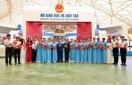 Chào mừng 80 năm ngày truyền thống ngành giáo dục Việt Nam và Lễ Khai giảng năm học mới 2025-2026