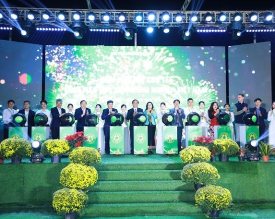 Lan tỏa Tết Việt từ hội chợ sinh viên Học viện Nông nghiệp Việt Nam